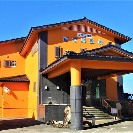 Hotel Castlevillage Miyakojima Buitenkant foto