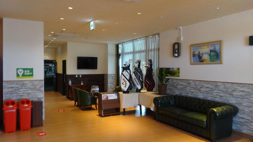 Hotel Castlevillage Miyakojima Buitenkant foto