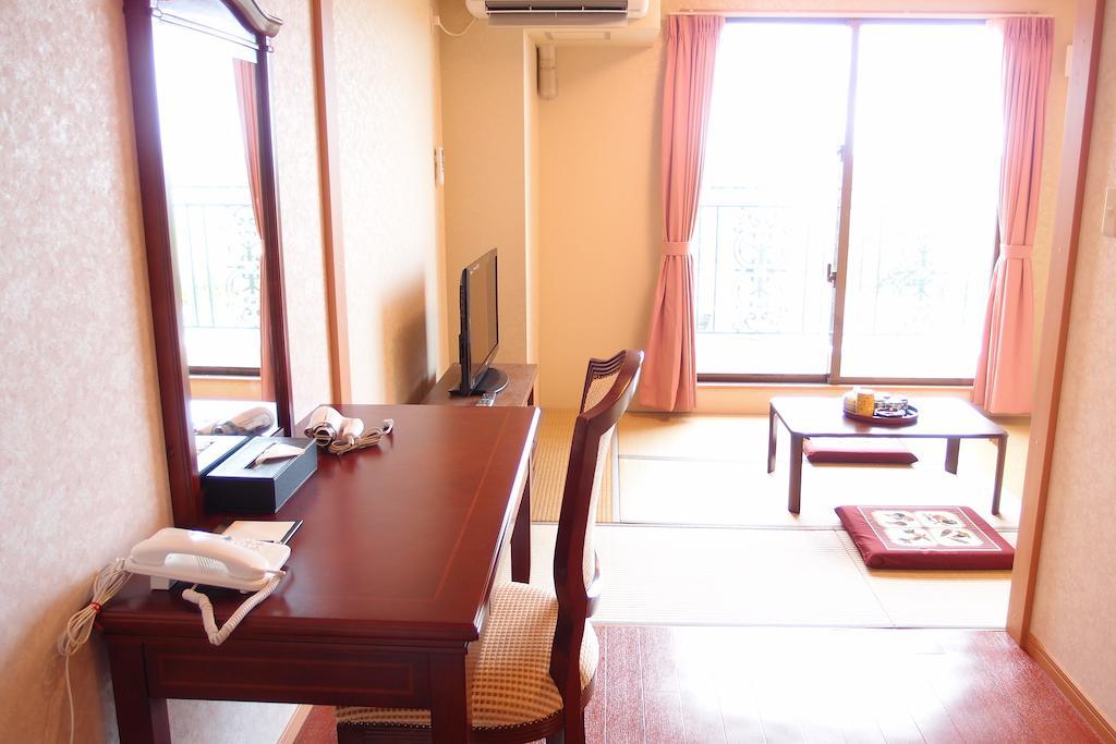 Hotel Castlevillage Miyakojima Kamer foto